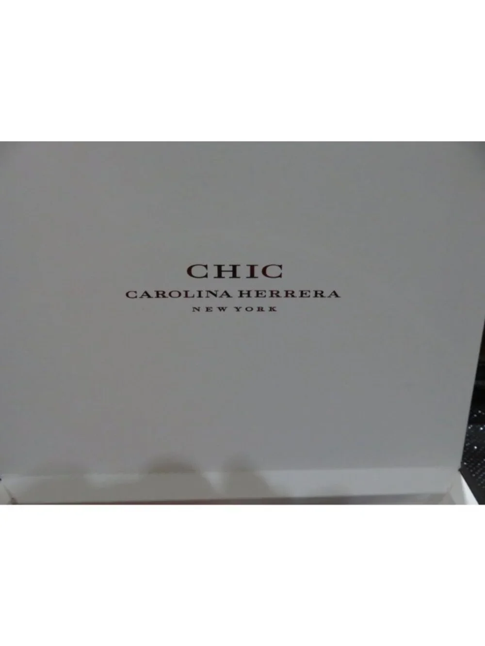 Carolina Herrera CHIC Gift Set EDP & Lotion FREESIA MUSK Rose Amber Mandarin